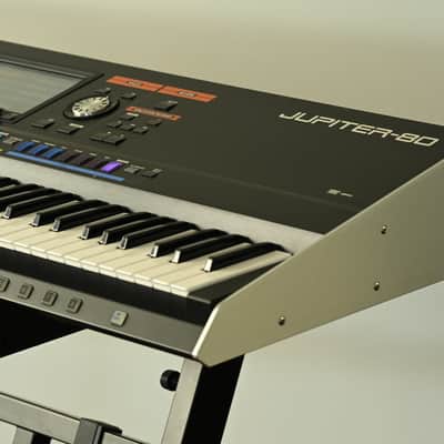 Roland Jupiter-80 - MINT image 3