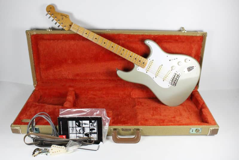 Fender American Vintage '57 Stratocaster Electric Guitar | Reverb