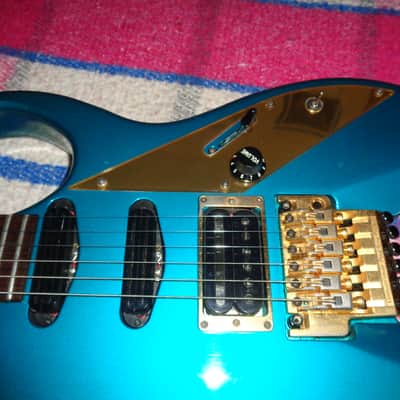 Ibanez Reb Beach Voyager Model RBM-1  Metallic Teal w/Gold  1991 image 9