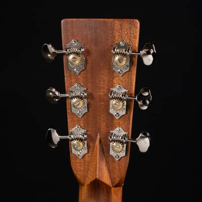 Martin 00-28 Acoustic Guitar - Natural #5342 image 10