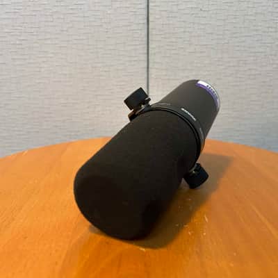 Shure SM7B Cardioid Dynamic Microphone 2001 - Present - Black - With Hand Made HARD CASE image 5