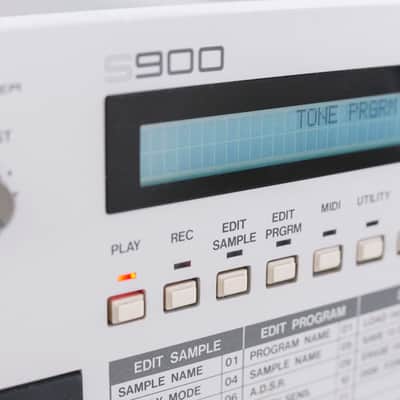 Akai S900 Vintage Sampler 1986 - Analog / Digital Hybrid - Museum State! Rare HD I/O Expansion! image 2