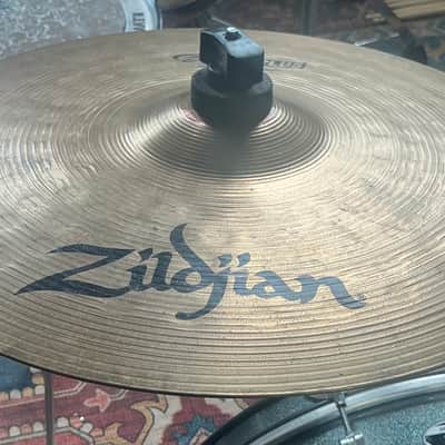Zildjian 14” ZBT Plus Medium Hi-Hat Bottom image 7