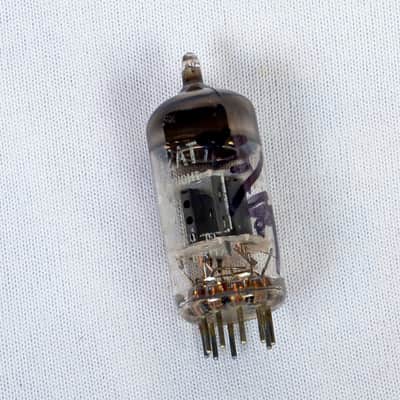 Vintage Knight 12AT7 / ECC81 – Made by Mullard – Classic British Tone image 3