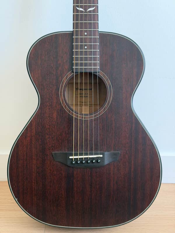 Orangewood Oliver Jr. Mahogany