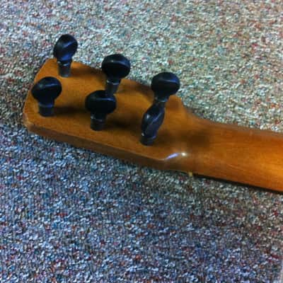 Belle guitare du luthier Ricardo Sanchis Nacher vers 1930/40 tête à chevilles 1,01 kg! image 18