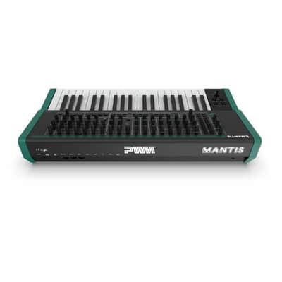 PWM Mantis 4-Voice Polyphonic Hybrid-Analogue Synthesiser image 3