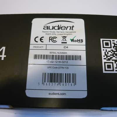 Audient iD4 Desktop USB Audio Interface 2010s - Black image 2