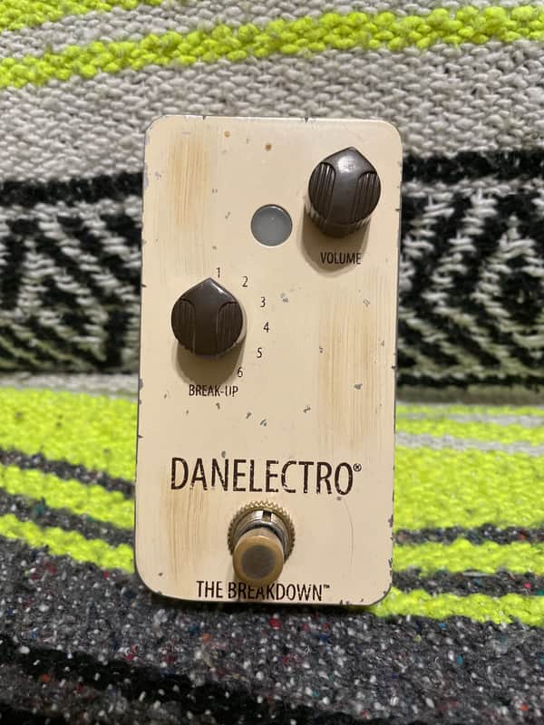 Danelectro The Breakdown