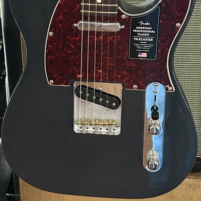 Fender American Pro Classic Telecaster  2025 - Faded Black / 7lbs. 8.3oz. #US25101030 image 4