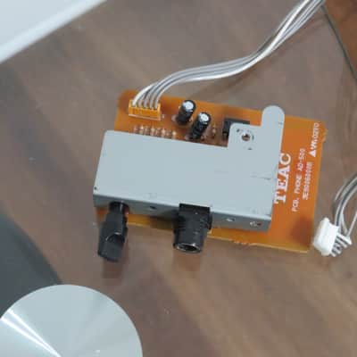 TASCAM CD-A500 WORKING HEADPHONE CONTROL WITH KNOB+CONNECTOR/POWER SWITCH+BUTTON image 2