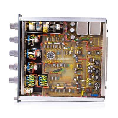 Neve 33135 Mono Mic Pre 3-Band EQ Module Racked Stereo Pair Rare Vintage Preamp image 8