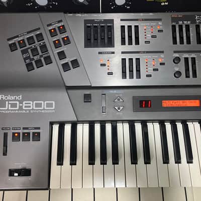Roland JD-800 with original manuals, without red glue, just serviced image 2