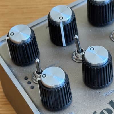 Universal Audio / Golden Reverberator image 3