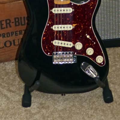 2022 Fender Vintera Stratocaster Neck Maple image 7
