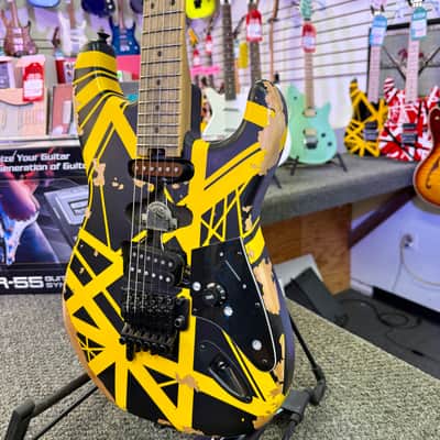 EVH Limited Edition Striped Series Frankenstein Frankie, Maple Fingerboard, Black with Yellow Stripes, Aged image 7
