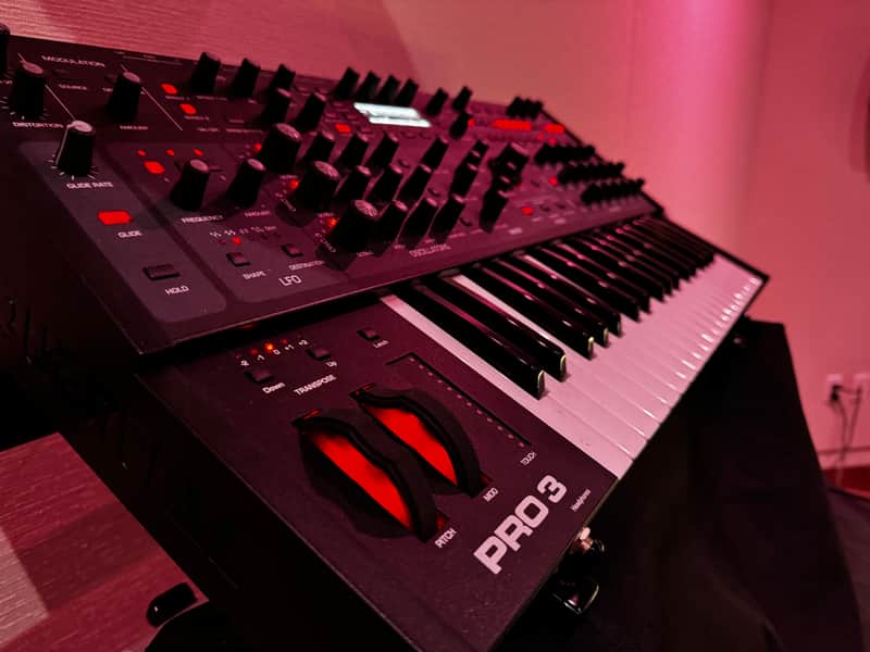 Sequential Pro 3 37-Key 3-Voice Monophonic / Paraphonic Synthesizer image 1