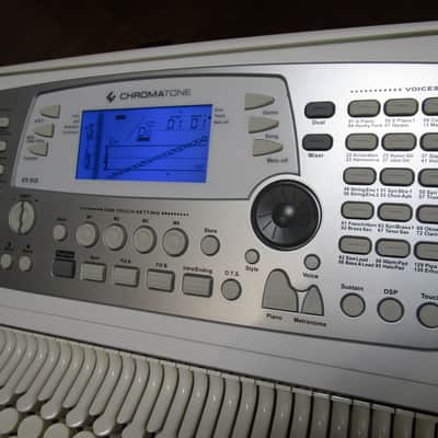 CHROMATONE CT-312 The Most Strange but Reasonable keyboard in the