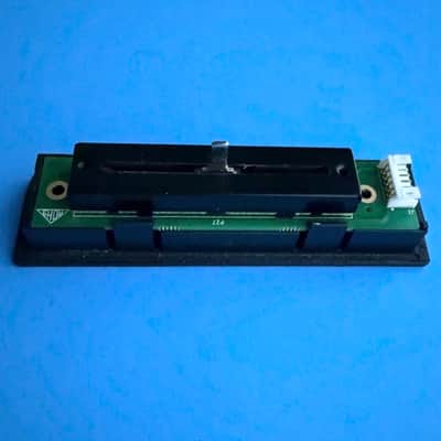 AKAI APC40 MKI Ableton Controller Part: CROSSFADER Slider Pot PCB image 4