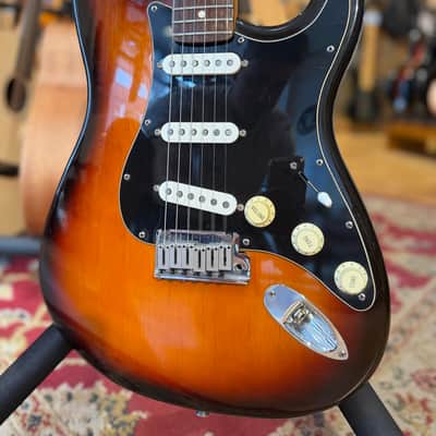 Fender American Standard Stratocaster Sunburst 1997 image 3
