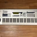 Yamaha MO6 Workstation
