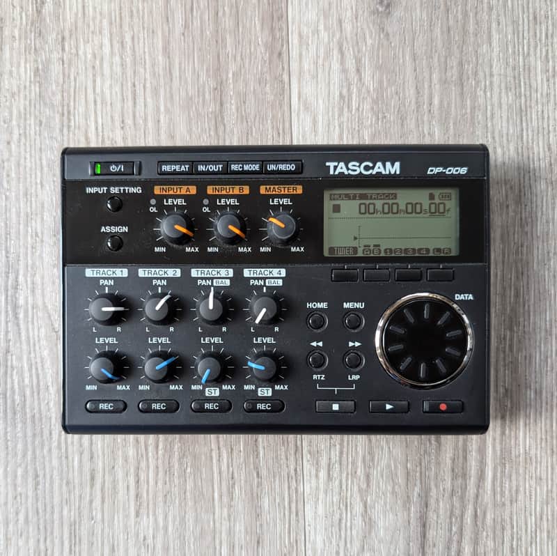 TASCAM DP-006 6-Track Digital Pocketstudio Recorder 2013 - Present - Black image 1