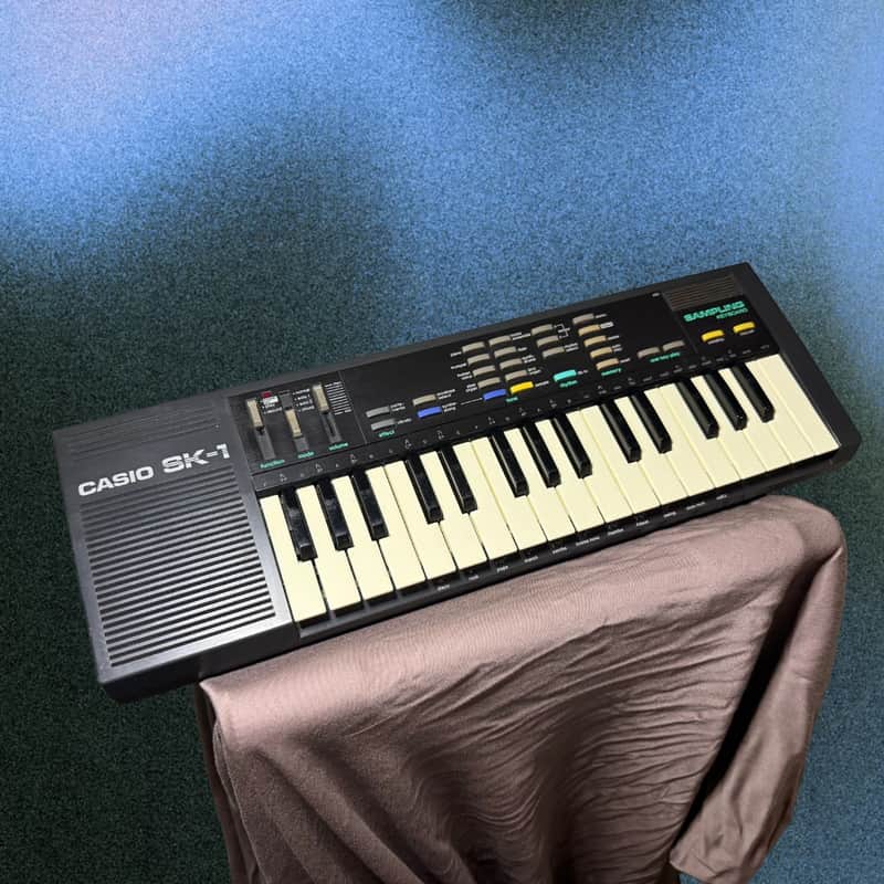 Casio SK-1 32-Key Sampling Keyboard 1986 - Black