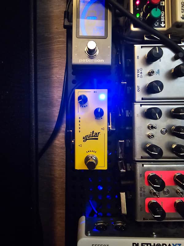 Aguilar DB 599 Bass Compressor 2021 - Present - Yellow/ temple plate image 1