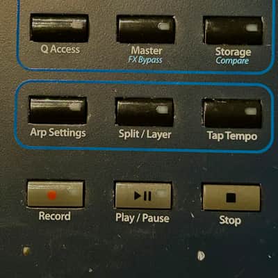 Kurzweil PC3LE6 Performance / MIDI controller Keyboard. + “anvil” case + RokSak gig bag image 15