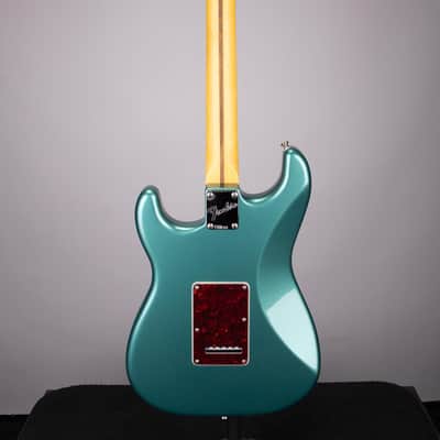 Fender American Professional Classic Stratocaster - Faded Sherwood Green Metallic with Rosewood Fingerboard, Includes Deluxe Gig Bag image 4