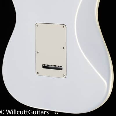 Fender Juanes Stratocaster Maple Fingerboard Luna White (533) image 2