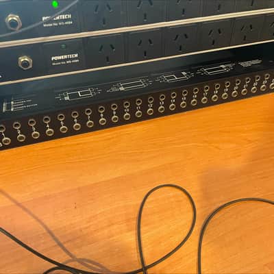 Neutrik NYS-SPP-L1 48 way 1/4 inch balanced jack patchbay image 2
