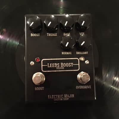 Lumpy’s Tone Shop Electric Majik Leeds Boost Deluxe image 1