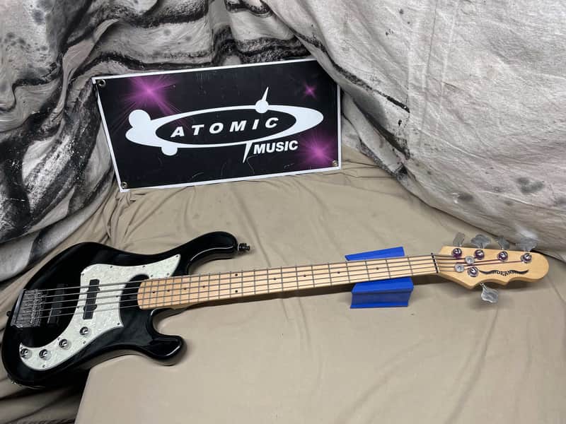 Dean Hillsboro 5 V J-Style 5-String Bass Black image 1