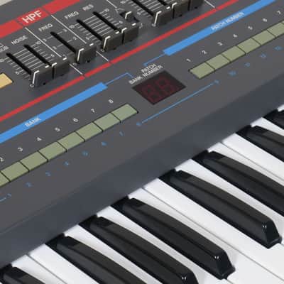 Roland Juno-106 Programmable Polyphonic Synthesizer with 6 new voice chips (serviced) imagen 12
