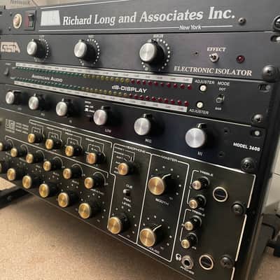 Urei 1620 LE mixer. Racked with GSA isolator, RLA power bar, ARS EQ Phono preamps, and American Audio db-display image 2