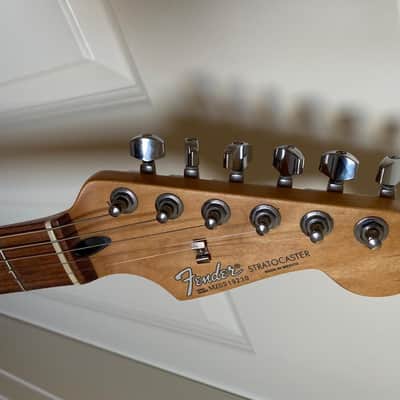Fender Stratocaster Standard, Mexico 1998, Sunburst image 13