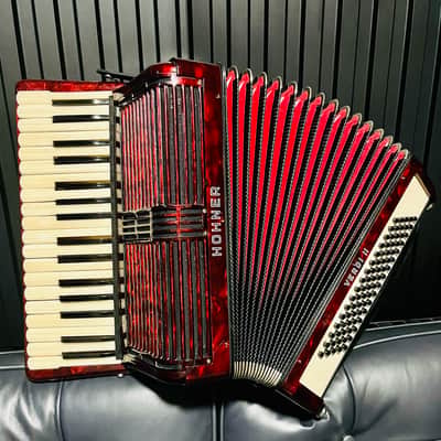 VINTAGE ACCORDION HOHNER VERDI II image 1