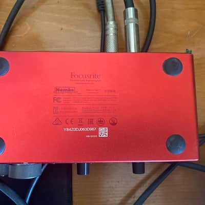 Focusrite Scarlett 2i2 3rd Gen USB Audio Interface 2019 - Present - Red / Black image 2