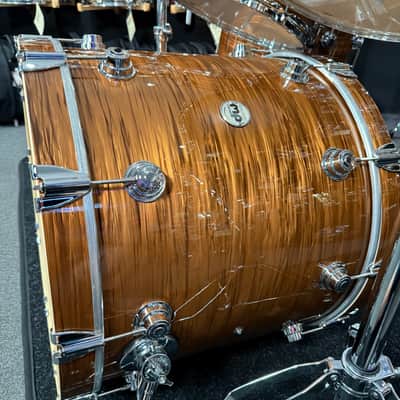 ~WOW!~ DW Collectors Series SSC Maple 4-Piece 10/12/16/22 Drum Kit Set in Bronze Oyster FinishPly with Chrome Hardware image 11