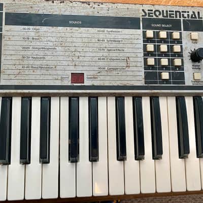Sequential Circuits MAX 49-Key 6-Voice Polyphonic Synthesizer 1984 - 1986 - Silver / Black image 3