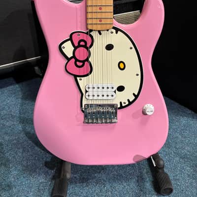 Squier Hello Kitty Stratocaster 2006 - 2009 - Pink image 2