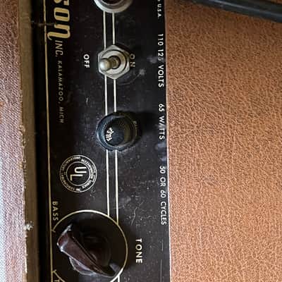 Gibson GA-30 14-Watt 12"/8" Guitar Combo 1948 - 1953 - Brown image 9
