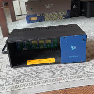 API 500-6B HC Lunchbox 6-Slot Powered 500 Series Frame | Reverb