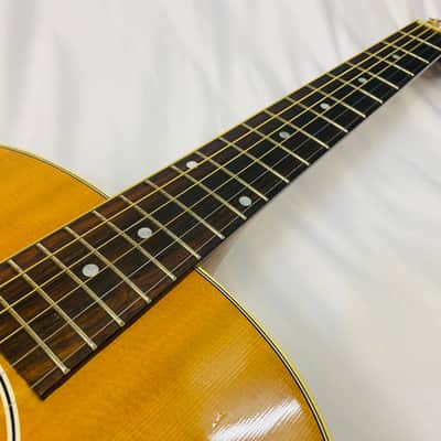 Gibson J-35 Antique Natural Electro-Acoustic Guitar, 2016 image 6