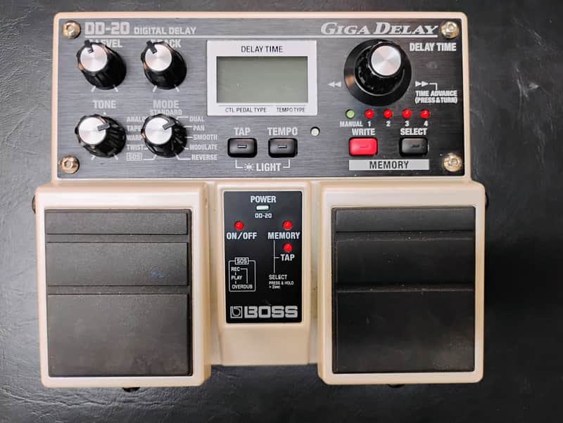 Boss DD-20 Giga Delay | Reverb