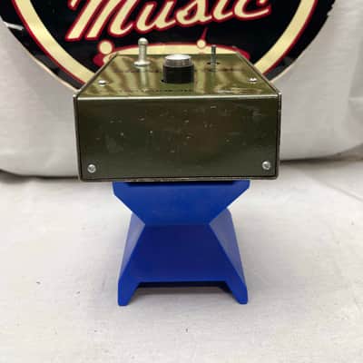Electro-Harmonix Sovtek Green Russian Small Stone Phaser Phase Shifter phasor Pedal - large chassis - missing 1 knob + battery cover image 3