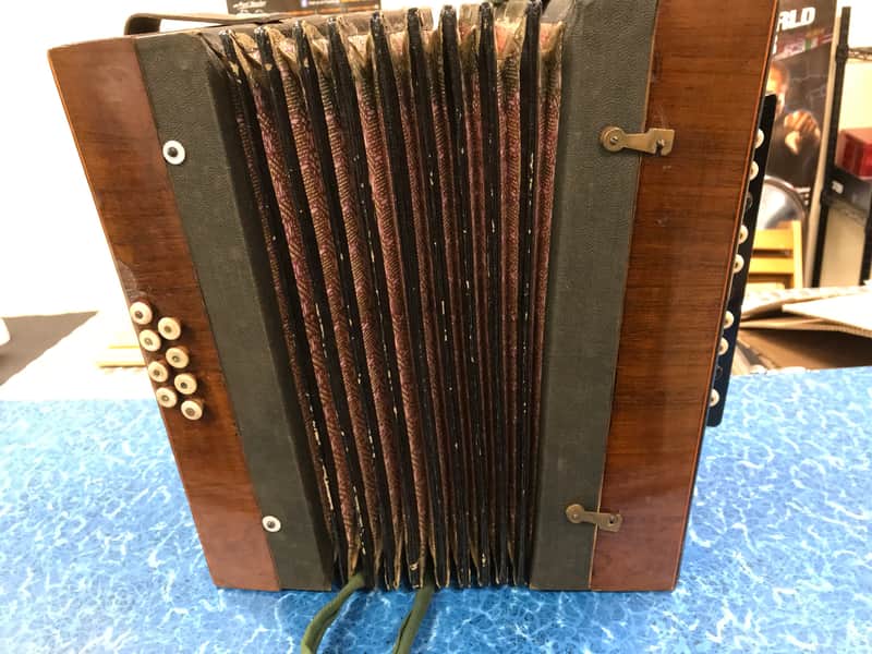 Concertina Unknown Early 1900's image 1