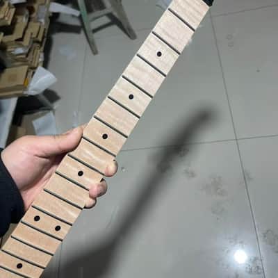 4a floyd rose nut stainless steel 24 frets flame Maple guitar neck 25.5inch hole 10mm Lock nut Satin Wheel truss rods image 2