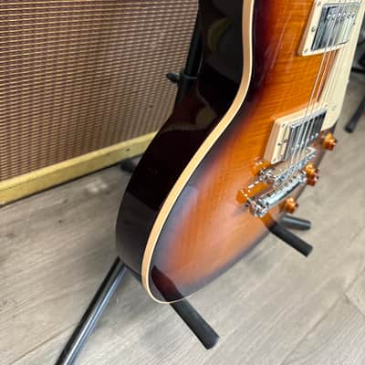 Gibson Les Paul Standard with Flame Maple Top 2012 - 2013 Tea Burst image 3